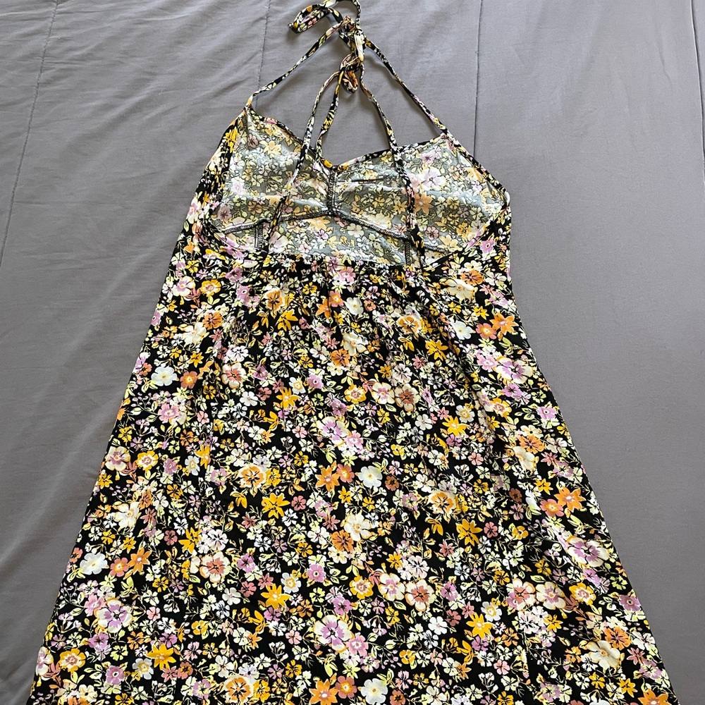 Sundress - Picture 3 of 5